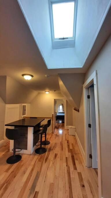 Guest Suite In Historical District Gloucester Exterior photo